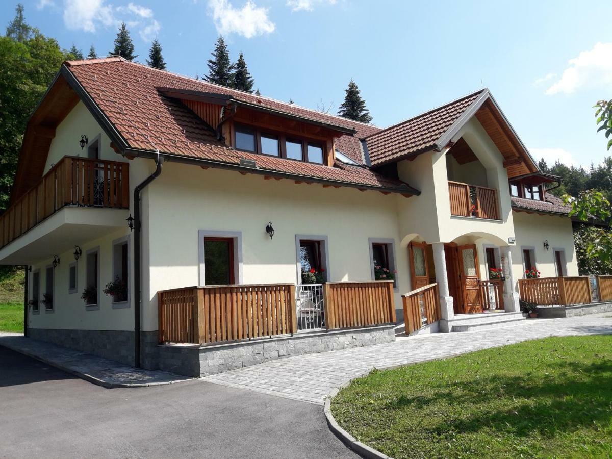 Simnovi Apartmaji - Surrounded By Nature Kamnik Exterior photo